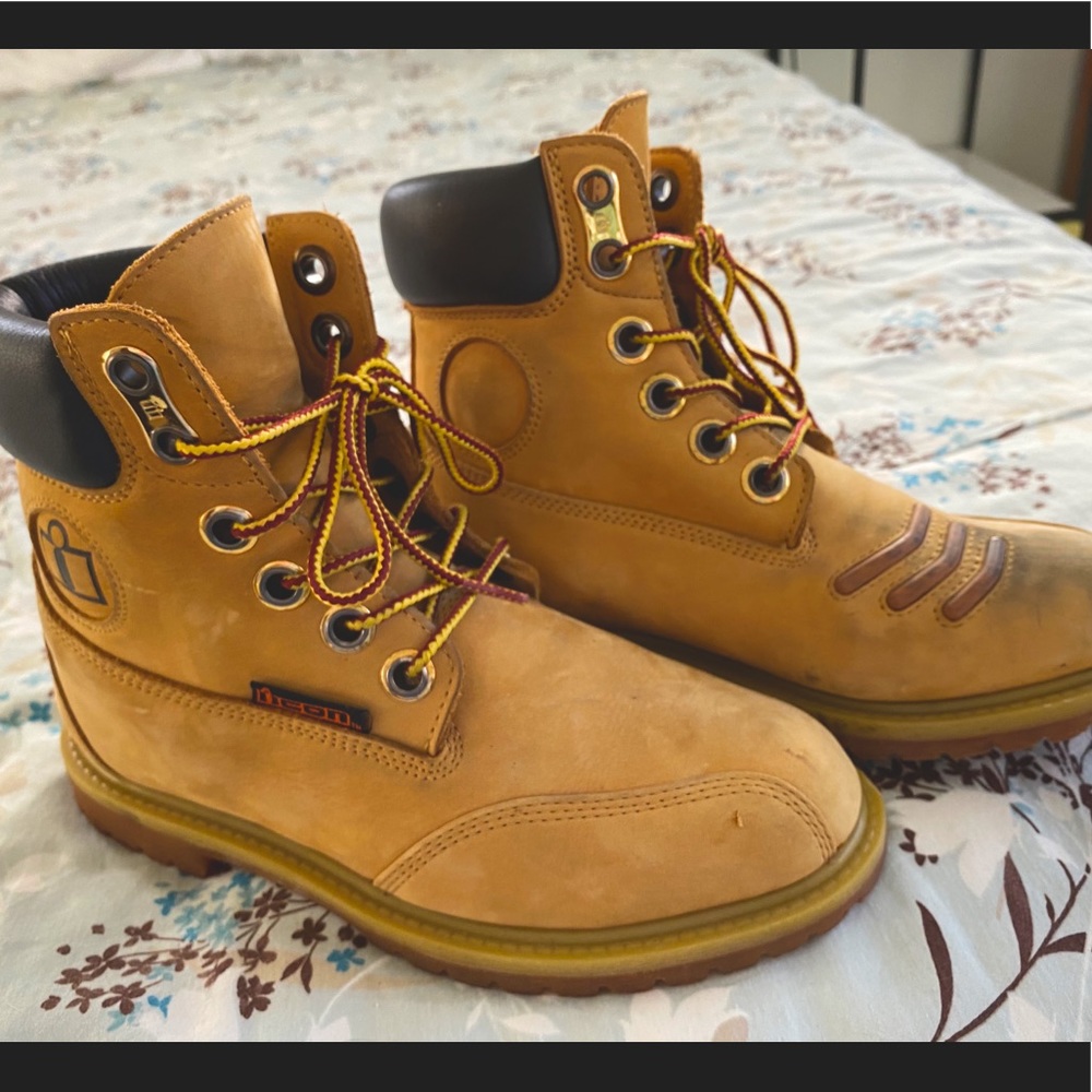 ICON Motorcycle Riding BOOTS w/ Protection! EUC